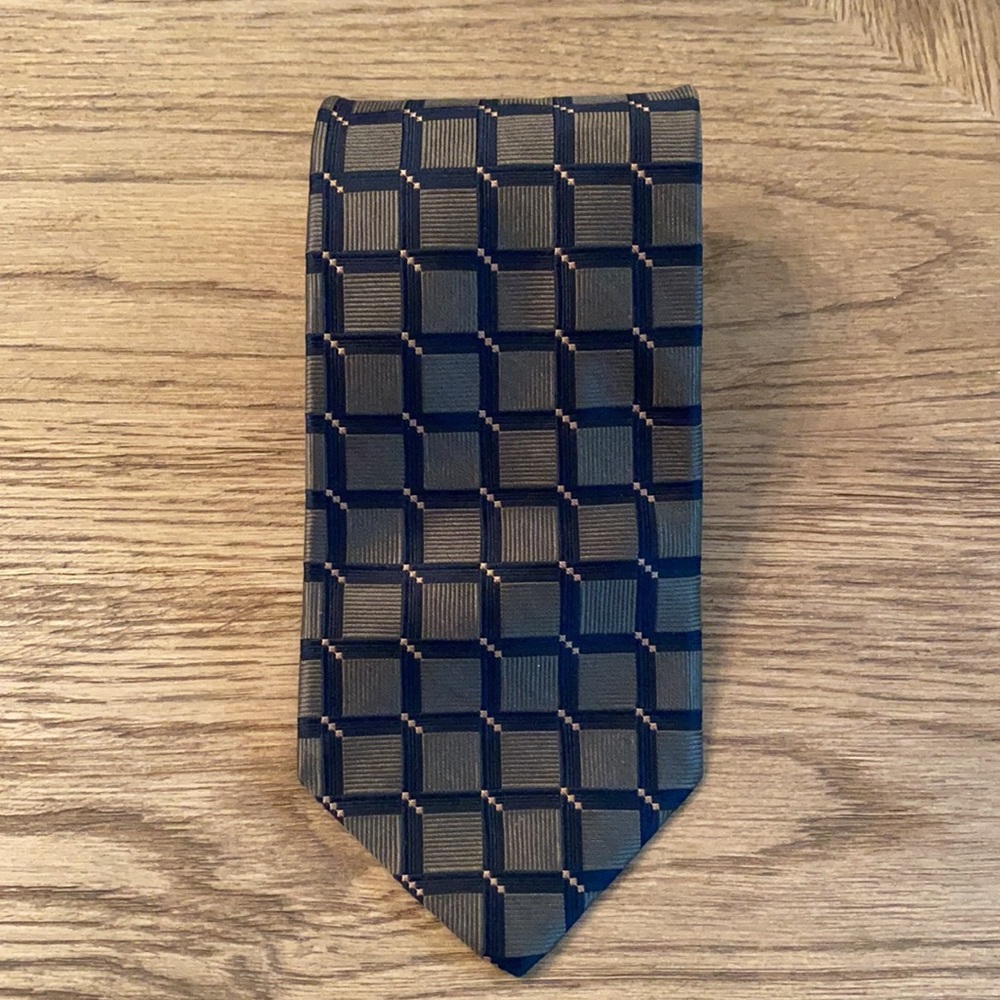 Jos A Bank Silk Tie
